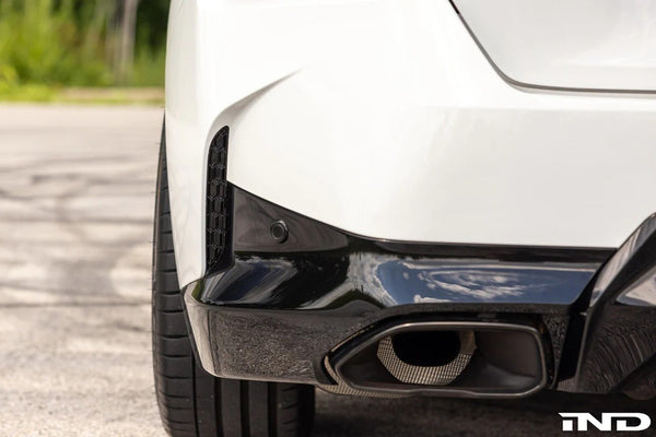 Acexxon M-Sport Rear Reflector Insert Set (Honeycomb) - BMW / G42 / 2-Series - 0