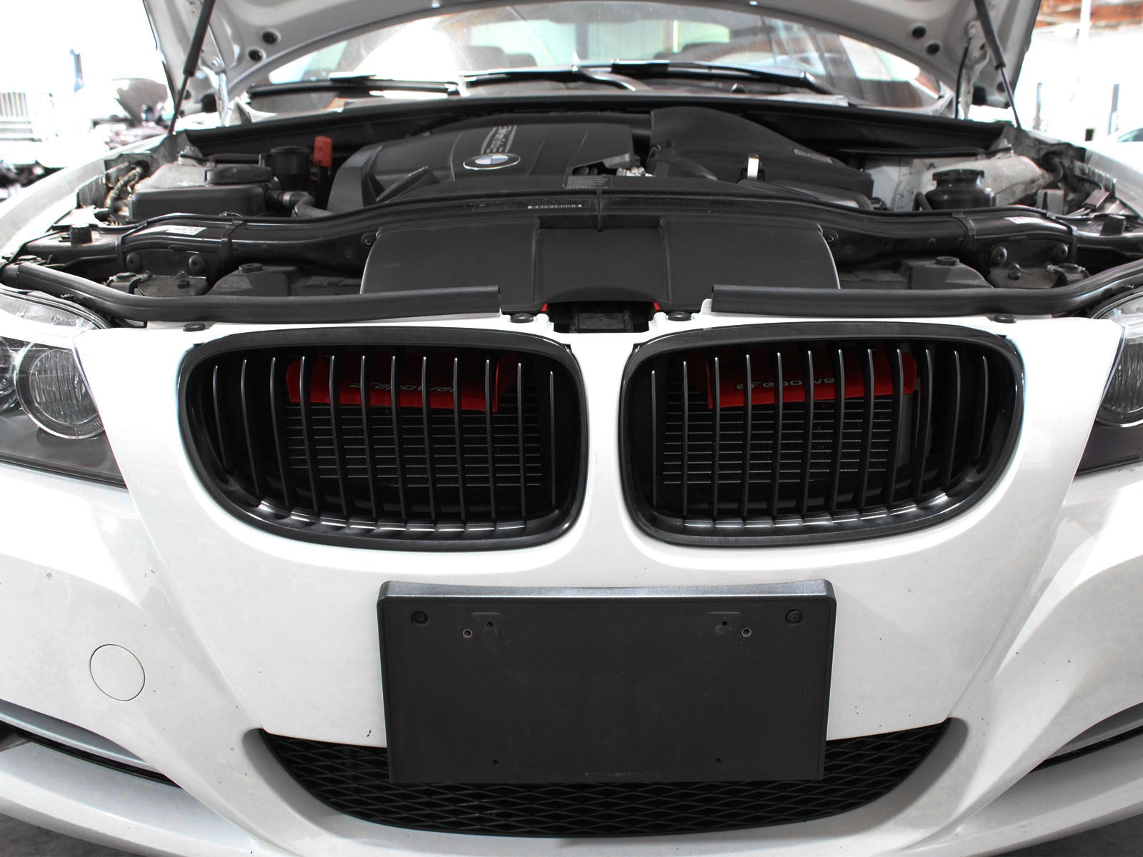 aFe MagnumFORCE Intakes Scoops AIS BMW 335i (E90/92/93) 07-13 L6-3.0L (Red)