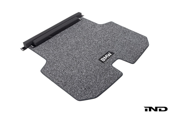 BMW G99 M5 Touring Reversible Cargo Liner – Carpet & Rubber OEM Trunk Mat