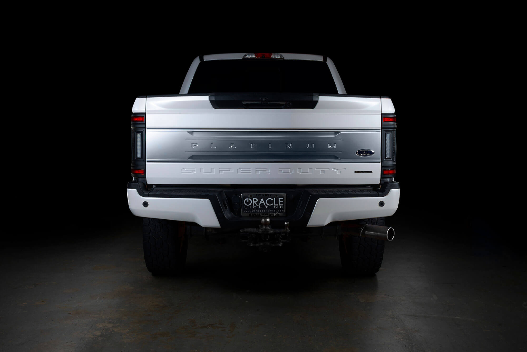 ORACLE LIGHTING FLUSH MOUNT LED TAIL LIGHTS FOR 2017-2022 FORD F-250/350 SUPERDUTY