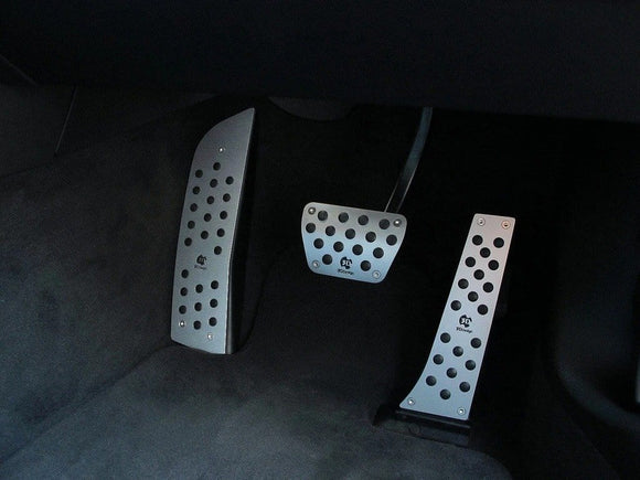 3D Design F8X M2 / M3 / M4 Aluminum Foot Rest