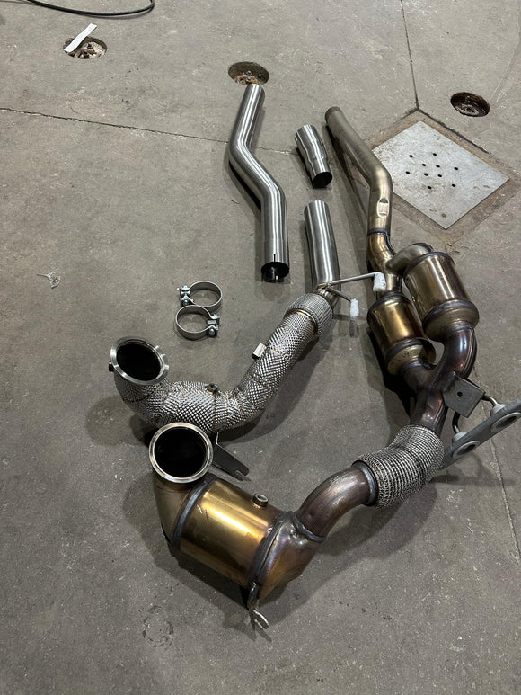 2022+ MK8 Golf R / 8Y S3 2.0T Catless downpipe V1
