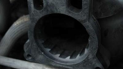 Volant 01-06 Cadillac Escalade 6.0 V8 Vortice Throttle Body Spacer