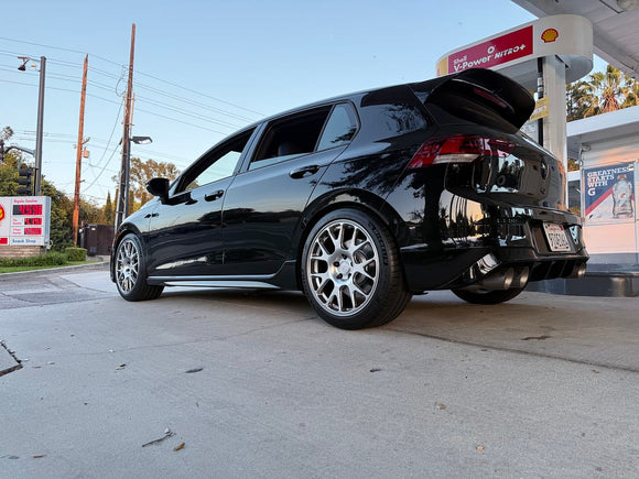 RSe143 18x8.0 • ET45 • 5:112 • 66.5CB Hyper Silver • Gloss