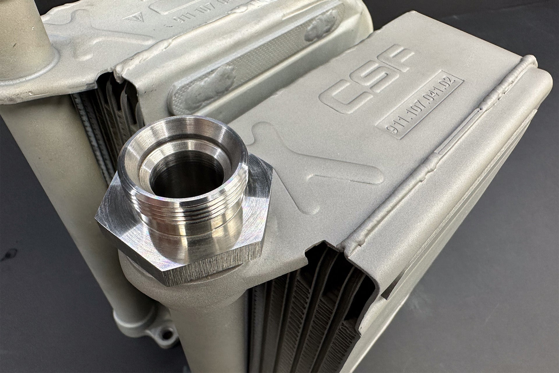 Porsche 911/930 Turbo Engine Oil Cooler Features (CSF #8242)
