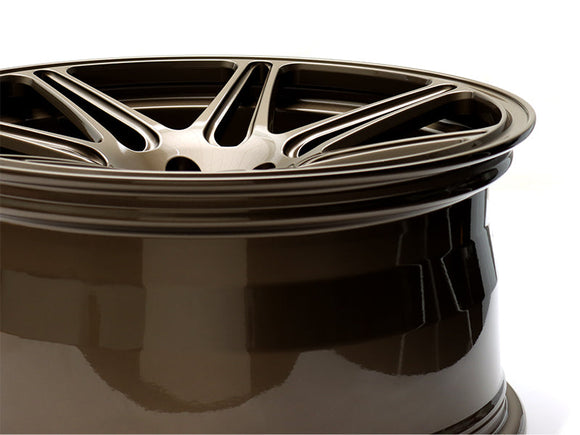 RSf72 • Tesla 19x10.5 • ET45 • 5:114.3 • 64.1CB Bronze • Gloss