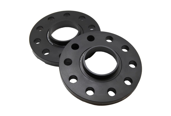 Flat 6 Motorsports - Wheel Spacer Kit with Bolts 15mm/15mm (Taycan)
