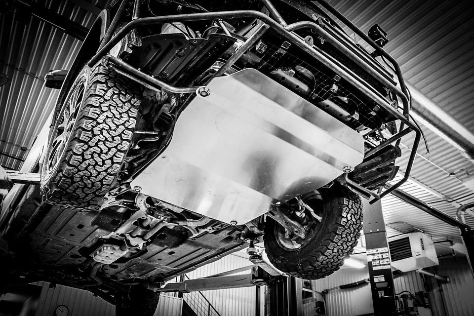 LP Aventure 10-14 Subaru Outback Main Skid Plate w/o Oil Drain Holes - 0
