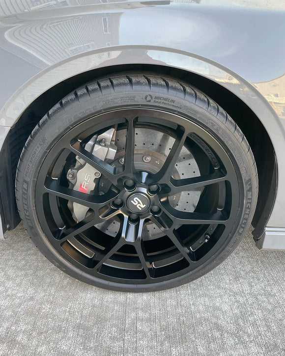 RSe10 18x8.0 • ET45 • 5:112 • 57.1CB Black • Satin