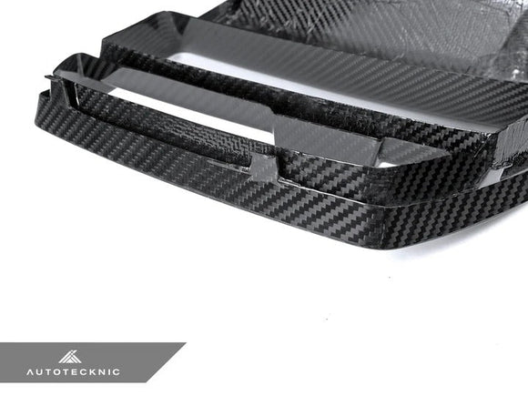 Autotecknic Dry Carbon Podium V1 Front Grille - BMW | G80 M3 | G82/ G83 M4