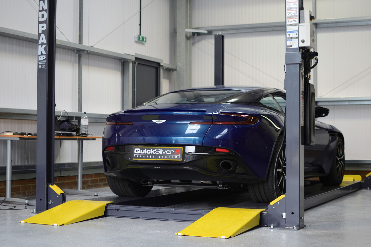 Aston Martin DB11 V8 Titan Sport System with Sound Architect™ (2018 on) - 0