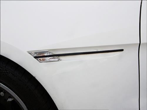 AutoTecknic Replacement Stealth Black Fender Trim | BMW E63 Coupe/E64 Cabrio 6 Series/M6 - 0
