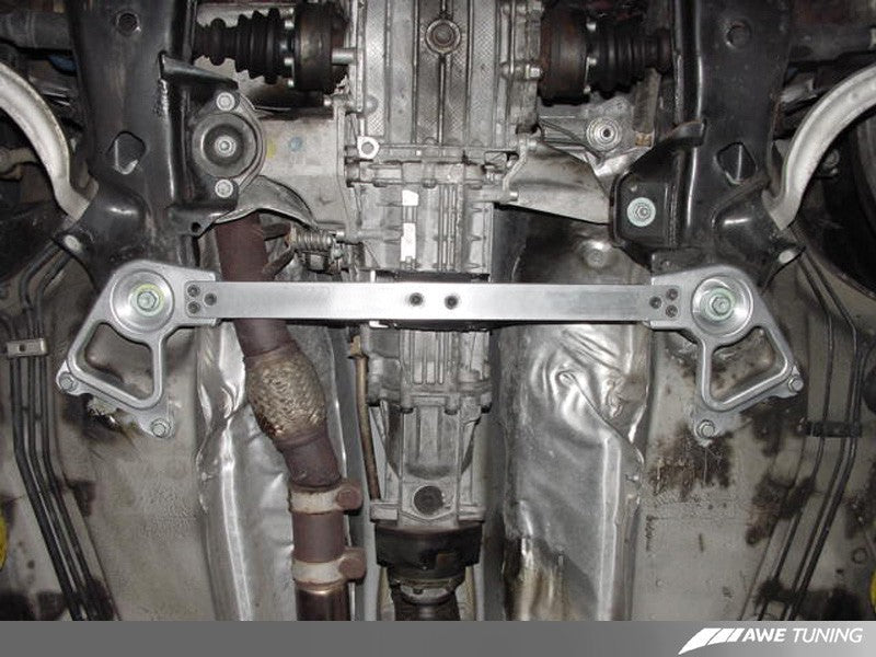 AWE Drivetrain Stabilizer (DTS) Mount Package - Rubber