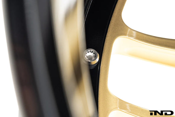 BBS G90 / G99 M5 RT-88 21" Wheel Set