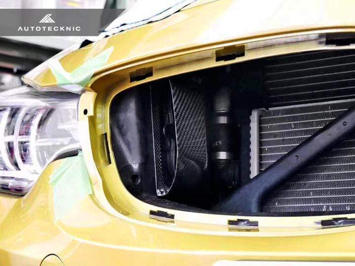 AutoTecknic Dry Carbon Intake Air Duct | BMW F80 M3 | BMW F82/F83 M4