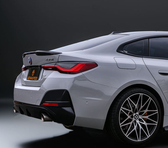 I4 M50 Carbon Fiber Spoiler