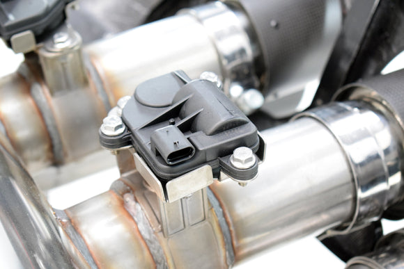 BMW M4 G82 G83 (2021 on) Centre Exit Sport Exhaust with Sound Architect™ Inc. Carbon Diffusor Kit with OR without OPF delete pipes.