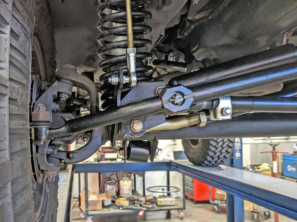 RockJock TJ/LJ/XJ/MJ Currectlync Steering System Bolt-On w/ 1 1/4in Dia. Tie Rod/Forged Drag Link