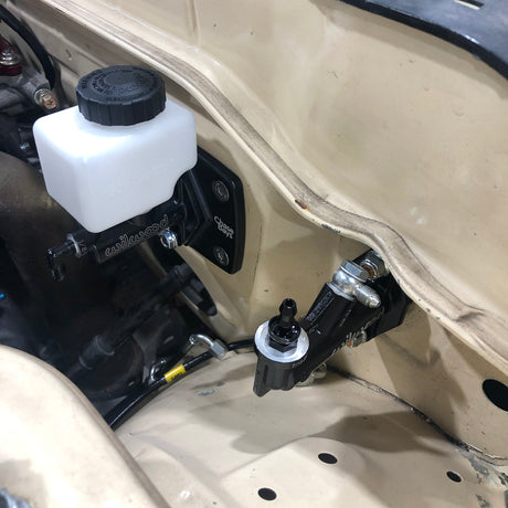 Chase Bays Nissan Skyline R32 / 300ZX Z32 Stock Bore 0.625in Clutch Master Cyl Adapter w/o Reservoir