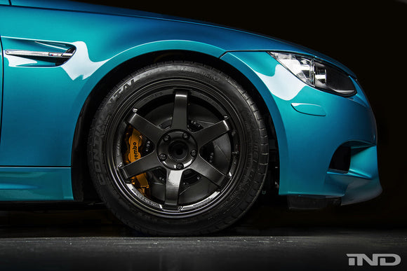 IND E9X M3 Painted Front Reflector Set