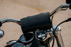 Willie & Max Universal Revolution Handlebar Bag (7.5 in L x 4 in W x 3 in H) - Black - 0