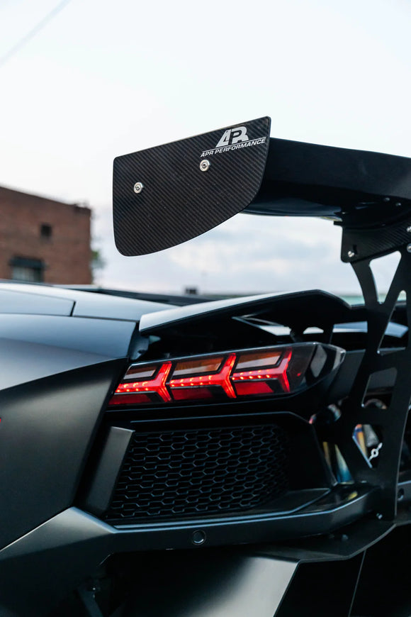 CHASIS MOUNTED CARBON APR SPOILER AND DIFFUSER - AVENTADOR
