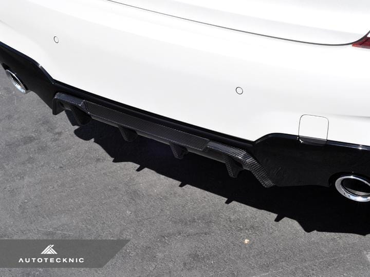 AutoTecknic Dry Carbon Extended-Fin Competition Rear Diffuser | BMW G20 3-Series