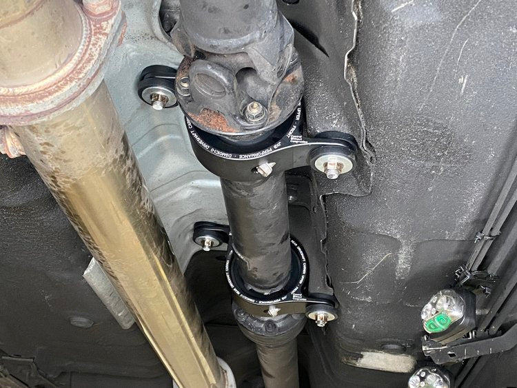Driveshaft Carrier - Evo 7/8/9 Rear Only - Street Bushings