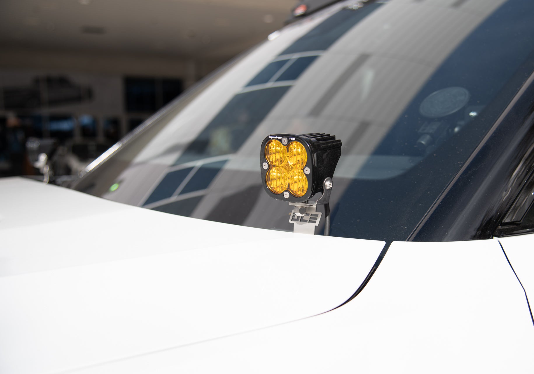 Ditch Light Bracket, R1T R1S