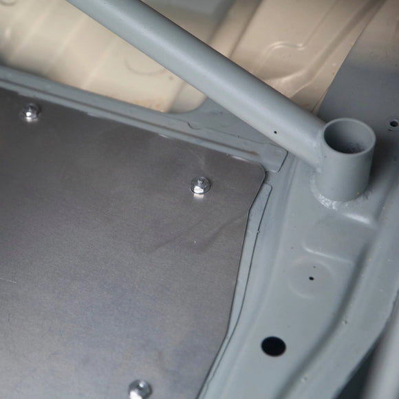 TRUNK DELETE NUTS - E90 / E92