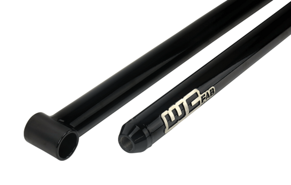 2020-2024 DURAMAX 68" TRACTION BAR KIT (DCLB/CCLB) Gloss Black