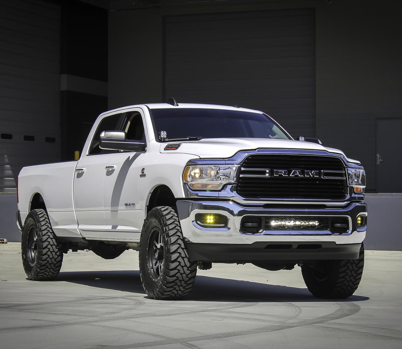 Baja Designs 2019+ Ram 2500/3500 20 Inch S8 Driving Combo Bumper Kit - Clear - 0
