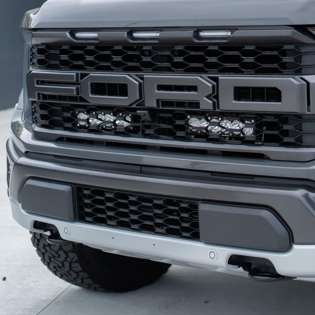 Baja Designs 2021+ Ford Raptor OnX6 Behind Grill Kit -10in. Clear D/C - 0