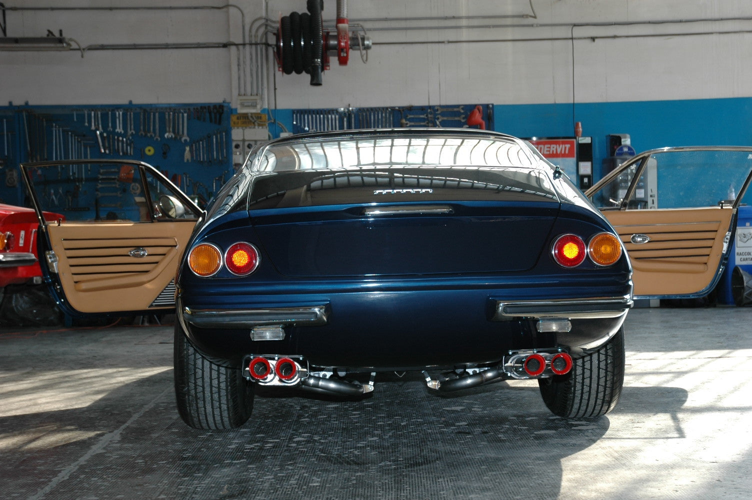 Ferrari 365 GTB 4 Daytona S2 (USA Spec) Stainless Steel Manifolds (1970-74) - 0