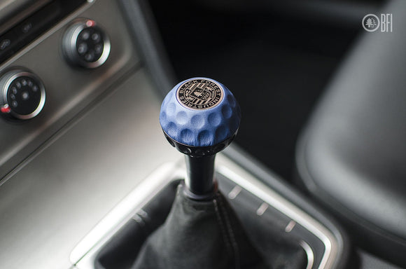 BFI Heavy Weight Shift Knob Schwarz - Maritime Blue Leather - Golf Ball