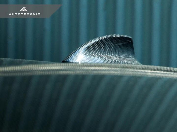 AUTOTECKNIC Dry Carbon Roof Antenna Cover - BMW G82 M4