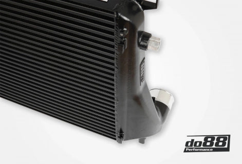 do88 Audi/Seat/Skoda/Volkswagen 1.8T/2.0T (MQB) Intercooler w/Red Hoses