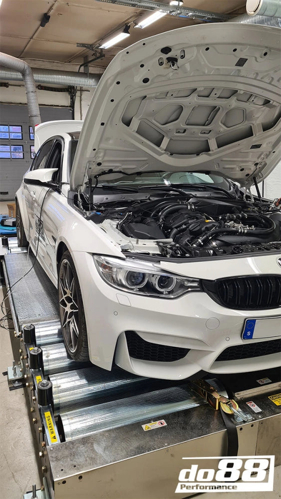 do88 19-20 BMW M2 Comp (F87)/15-20 BMW M3/M4 (F8X) Performance Intercooler