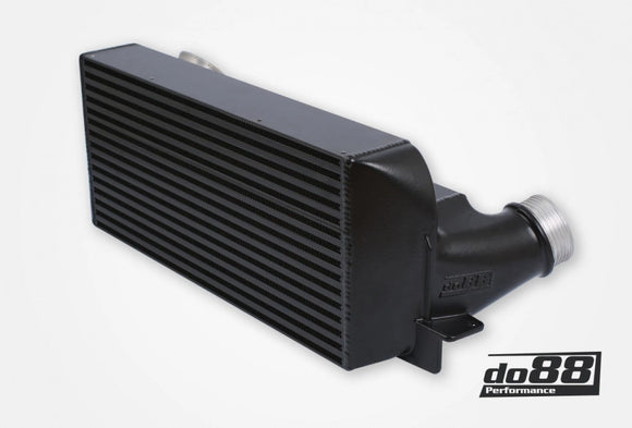 do88 07-13 BMW 135i/335i N54/N55 (E82/E88/E9X) Intercooler