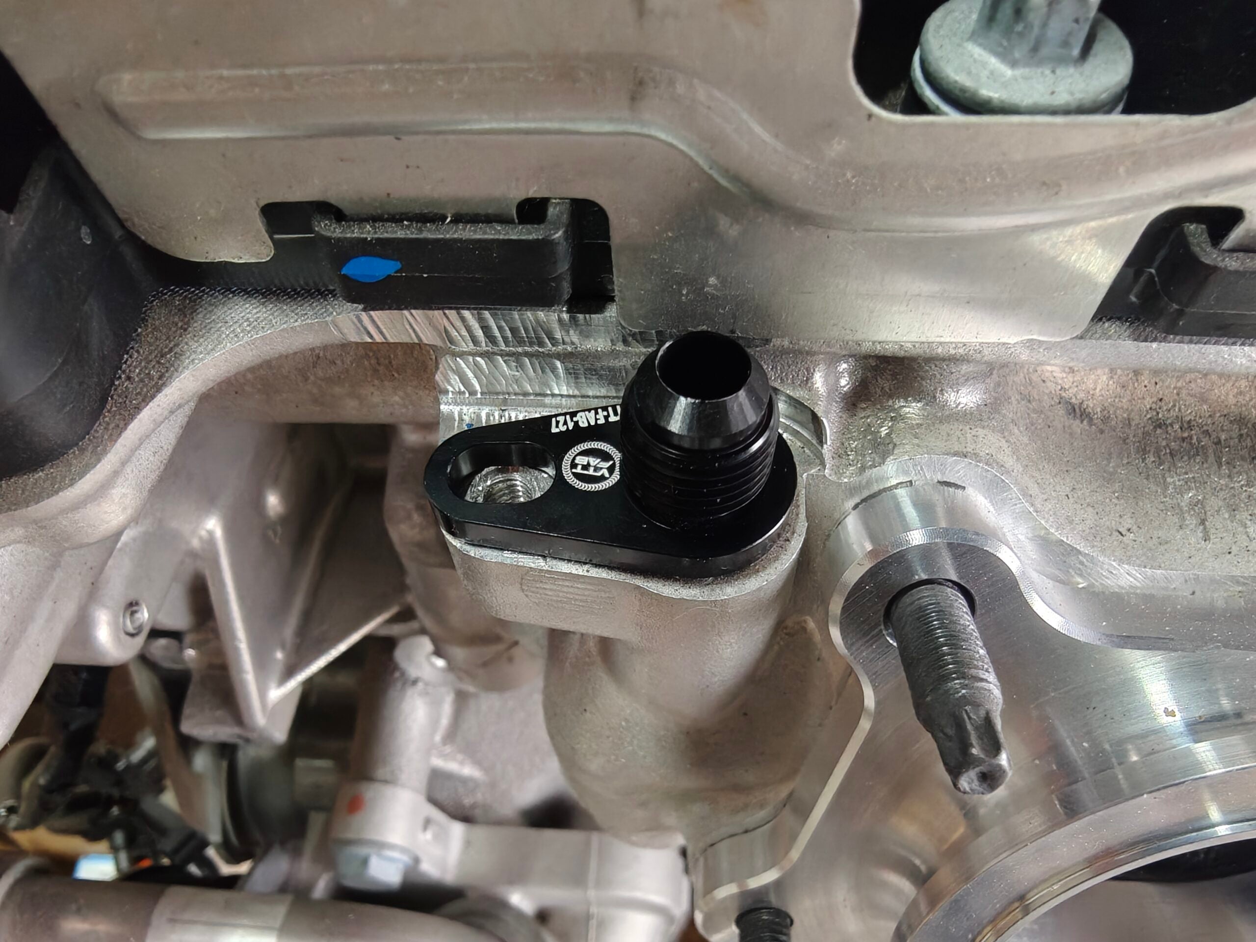 Hurricane TT I6 Oil and Coolant Adpater Fittings
