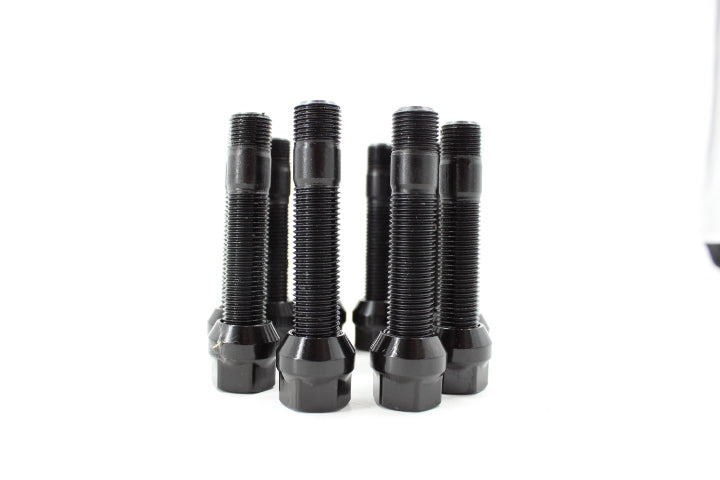 VTT/VAG Wheel Stud Kits