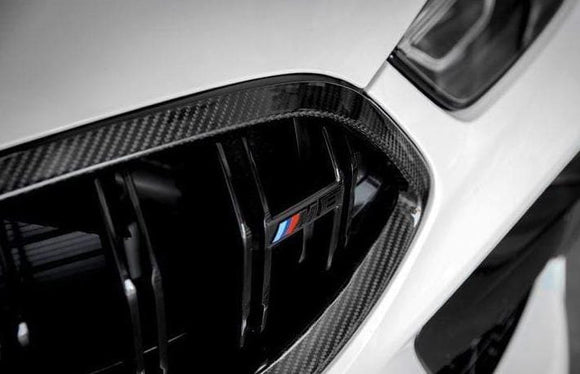 AUTOTECKNIC Replacement Dry Carbon Grille Surrounds - BMW F91/ F92/ F93 M8