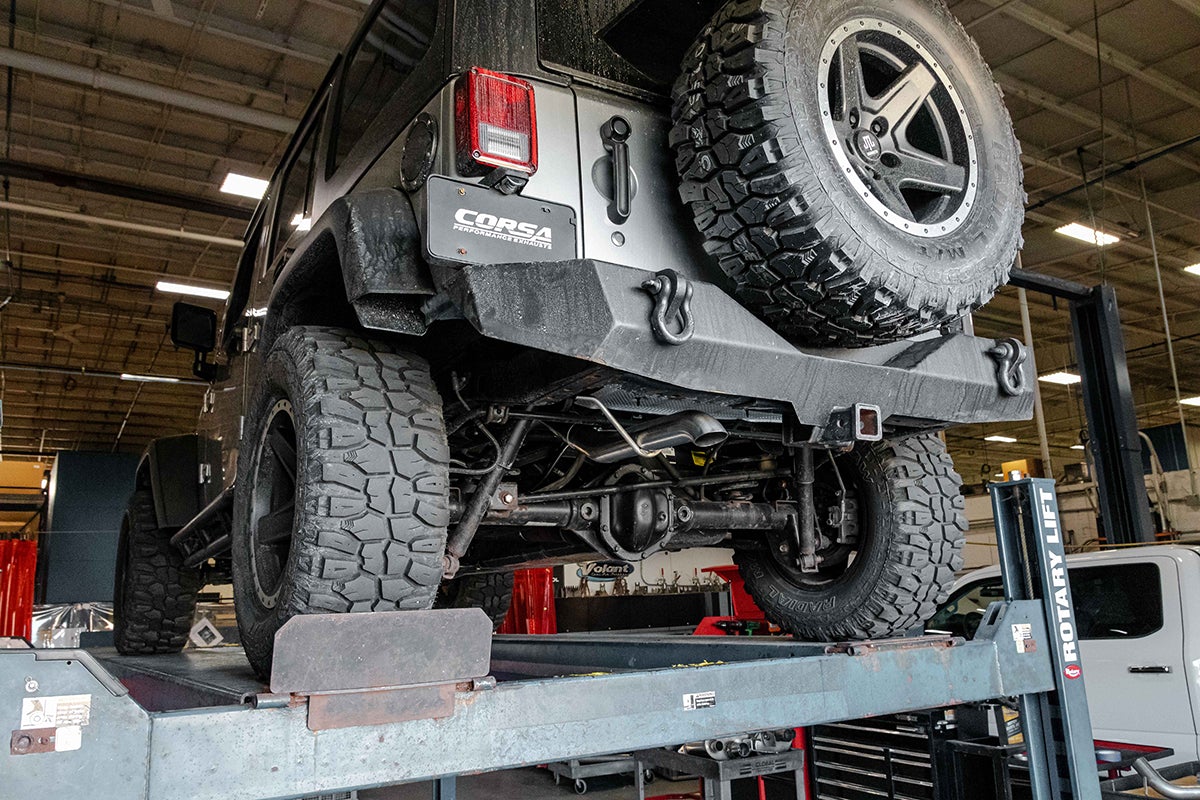 Corsa 2007-2018 Jeep Wrangler JKU 3.6L Sport 2.75in Cat-Back Exhaust w/ Turn Down Tip - 0
