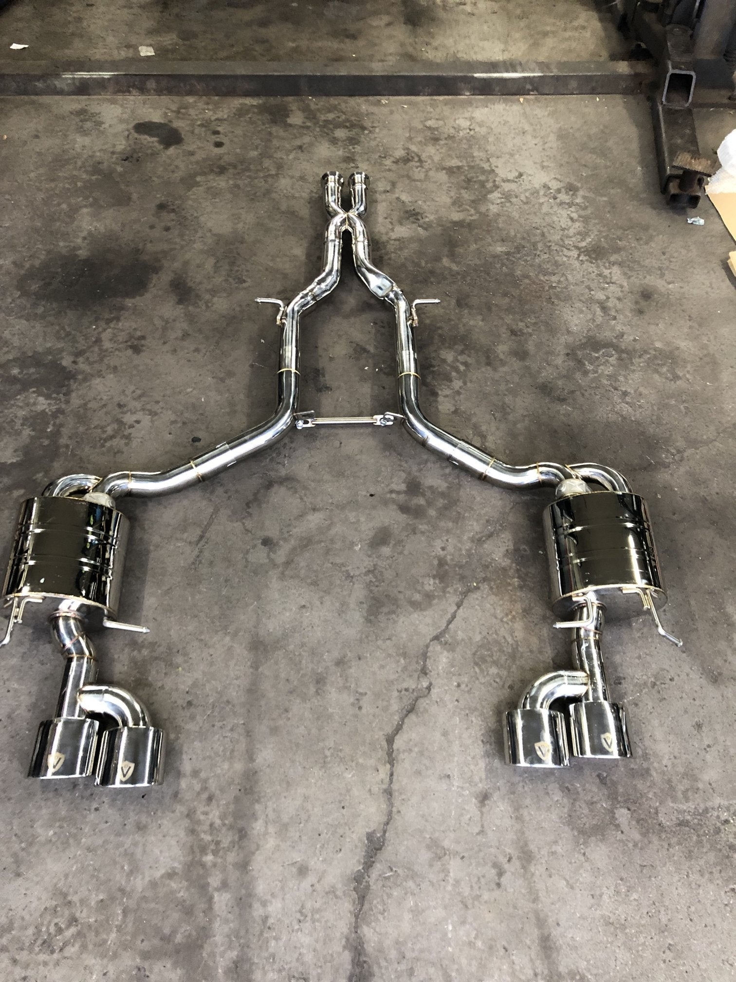 MERCEDES C63 AMG W204 VALVED EXHAUST