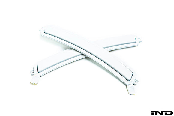 IND F91 / F92 / F93 M8 Painted Front Reflector Set