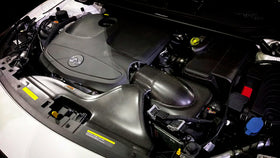 Q30 1.6t /   Q30 2.0t Carbon fiber airbox - 0