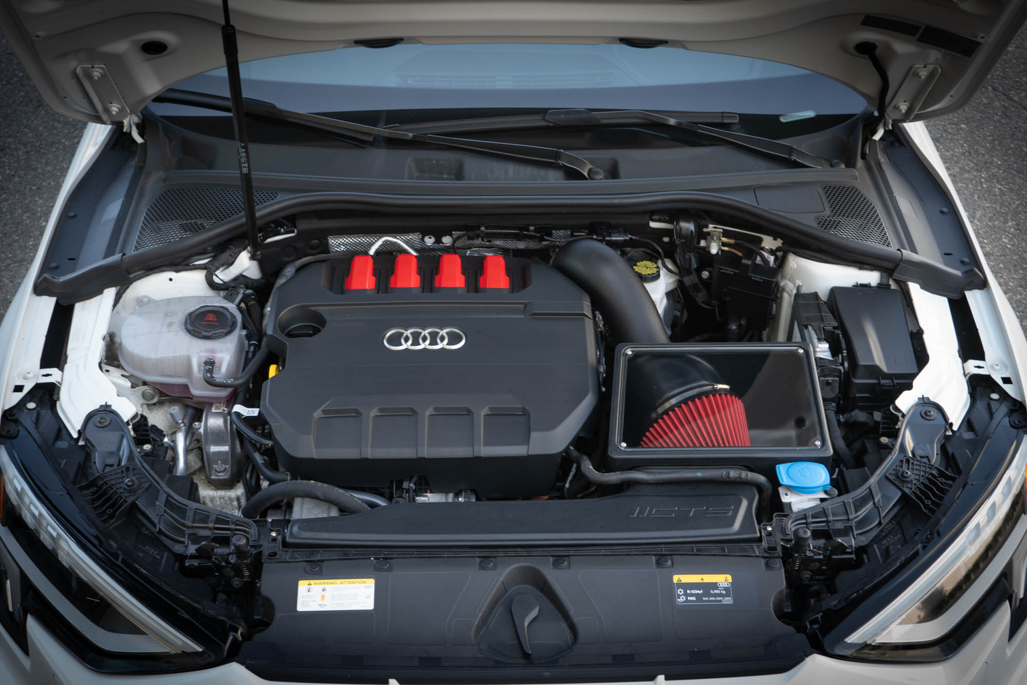 CTS TURBO 8Y AUDI S3 HIGH-FLOW INTAKE EVO4