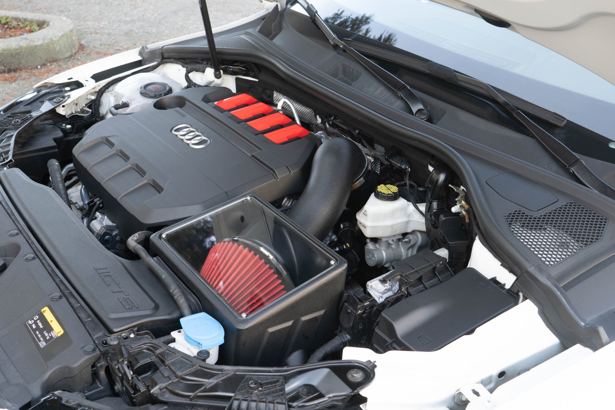 CTS TURBO 8Y AUDI S3 HIGH-FLOW INTAKE EVO4