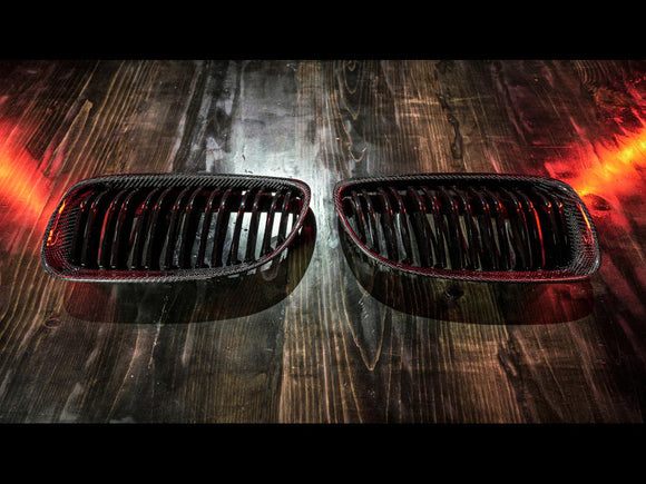 2008-2012 BMW 3 Series (E90) LCI Carbon Fiber Double Slatted Kidney Grilles