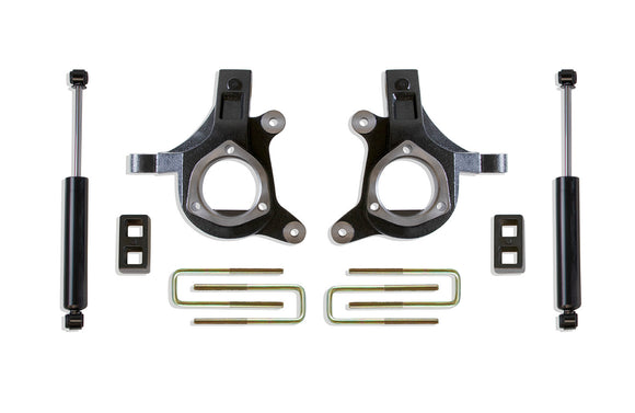 MaxTrac 99-06 GM C1500 2WD 3in/2in Spindle Lift Kit